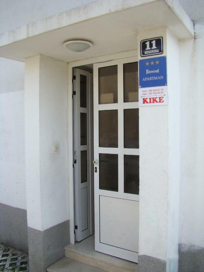 Kike Red Apartment Kastela Exterior photo